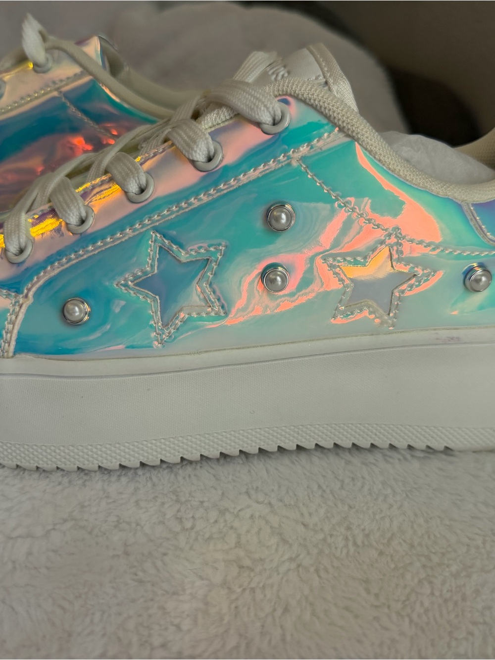 Belos Platform Sneakers - Iridescent - Picture 2 of 4